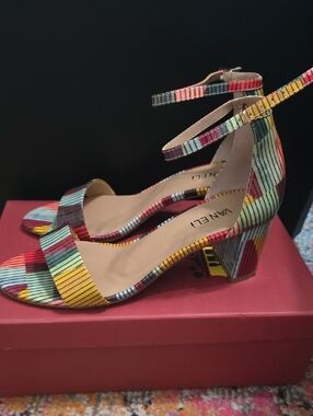 Vaneli Margot Multi Stack Patent Block Heel Strappy Buckle Heel Sandle Size 9​